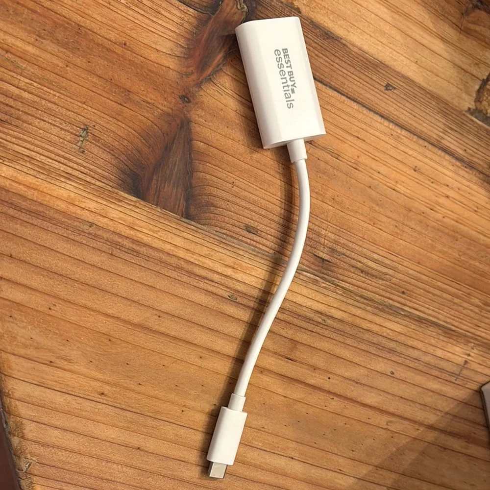 White USB-C to HDMI Adapter Best Buy Essentials NEW
